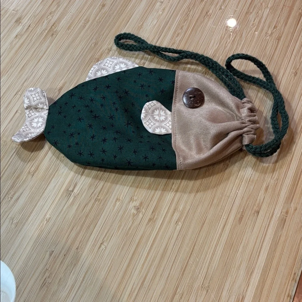 Fish-Shaped Drawstring Bag - Picture 1 of 5